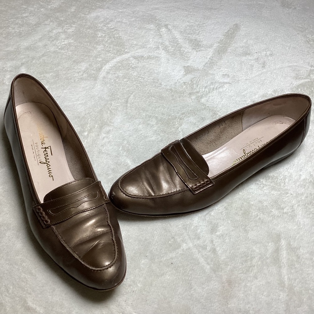 Salvatore Ferragamo Boutique Metallic Bronze Leather Penny Loafers 9 B Italy